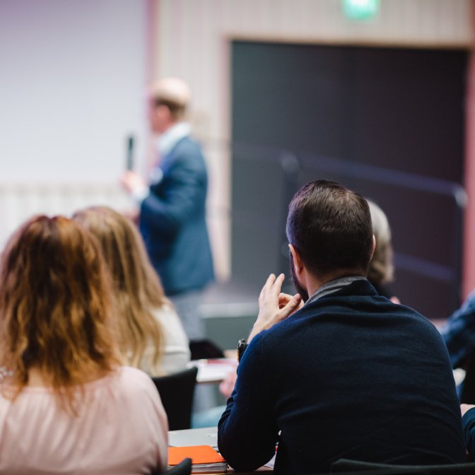 På vårmötena utses ledamöter till FSL:s fullmäktige 2026-2030